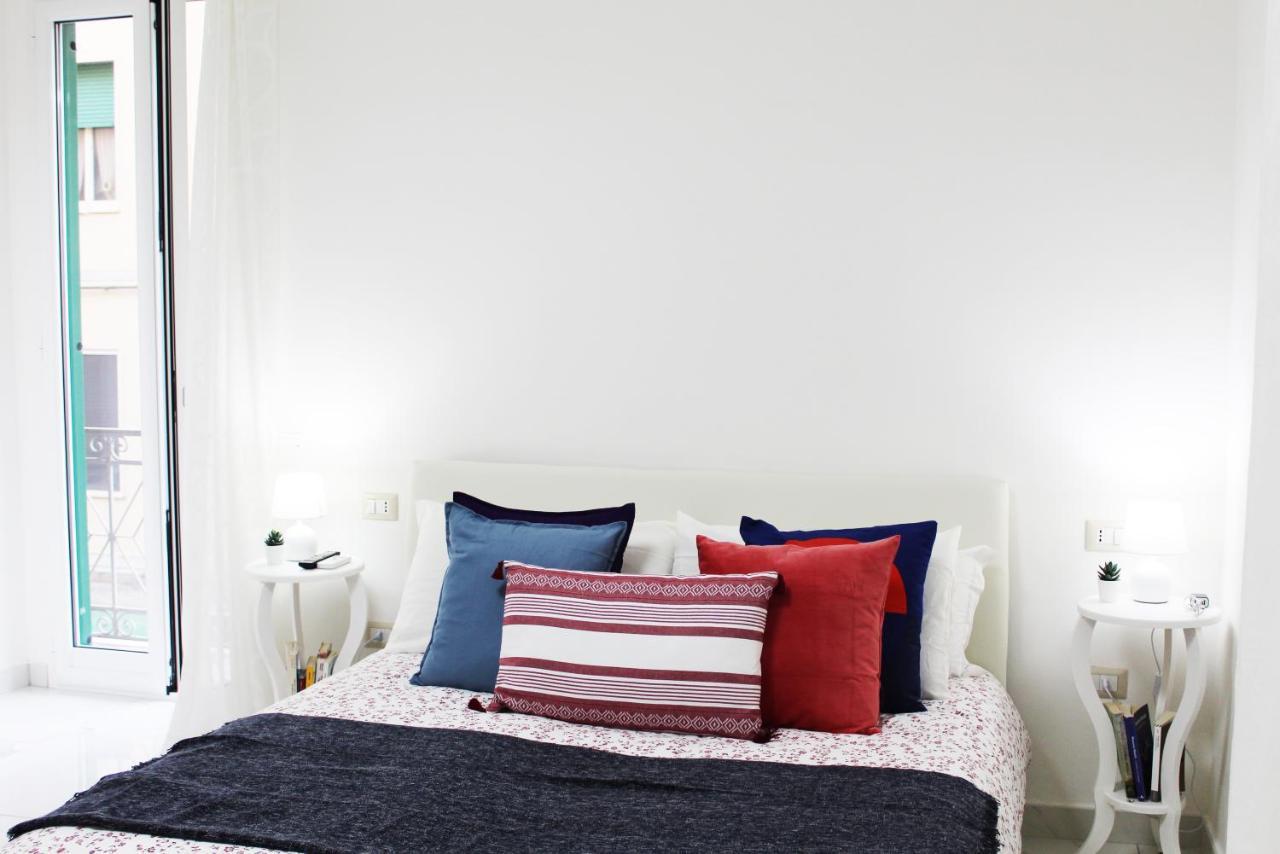 Conforti Apartment เนเปิลส์ ภายนอก รูปภาพ