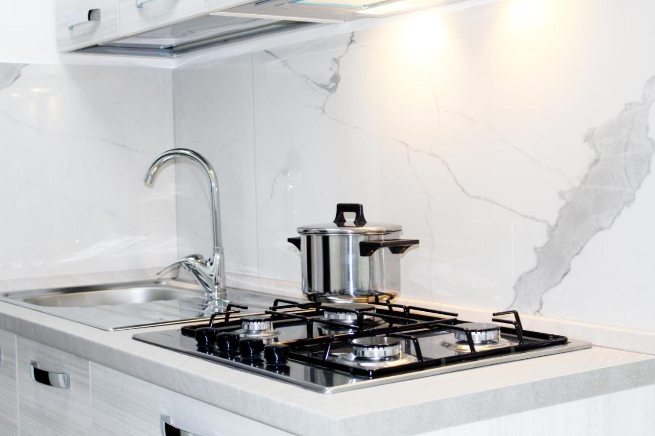 Conforti Apartment เนเปิลส์ ภายนอก รูปภาพ